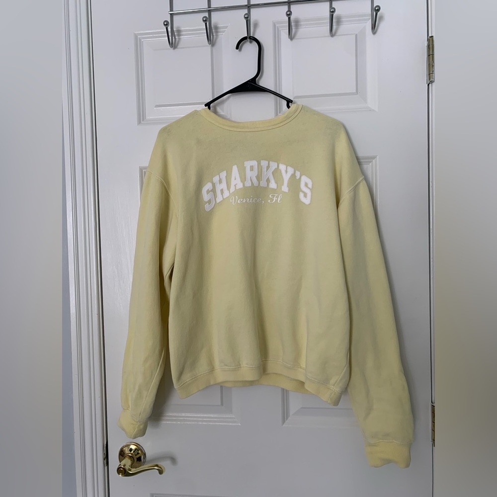 Vintage yellow sweatshirt